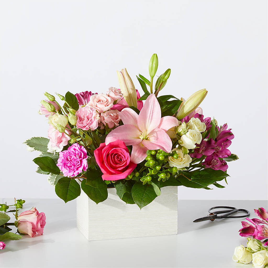 Sweetberry Box – A Florist Original – Flowerama #186, Oklahoma City OK