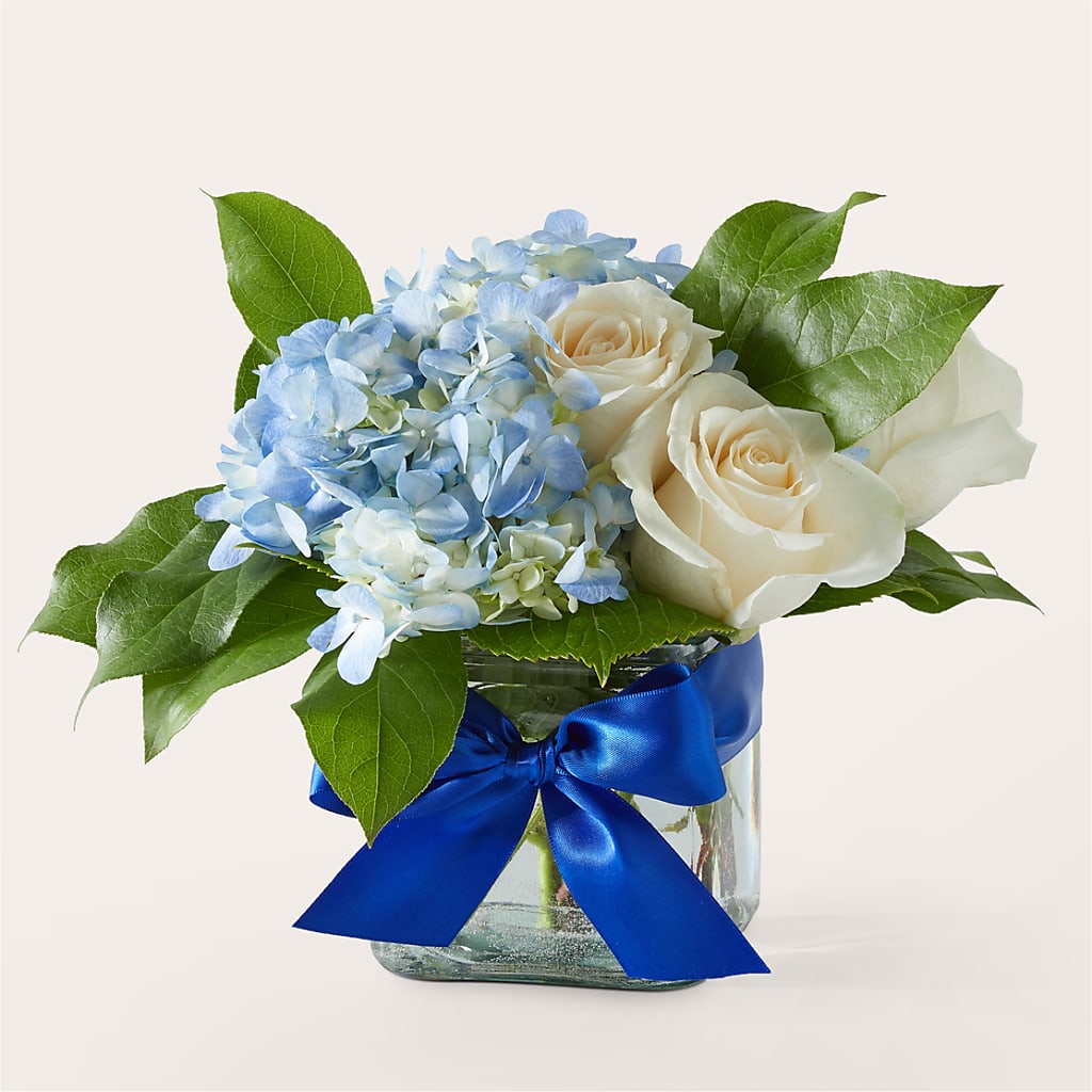 Sky Blue Delight Bouquet – Flowerama #186, Oklahoma City OK