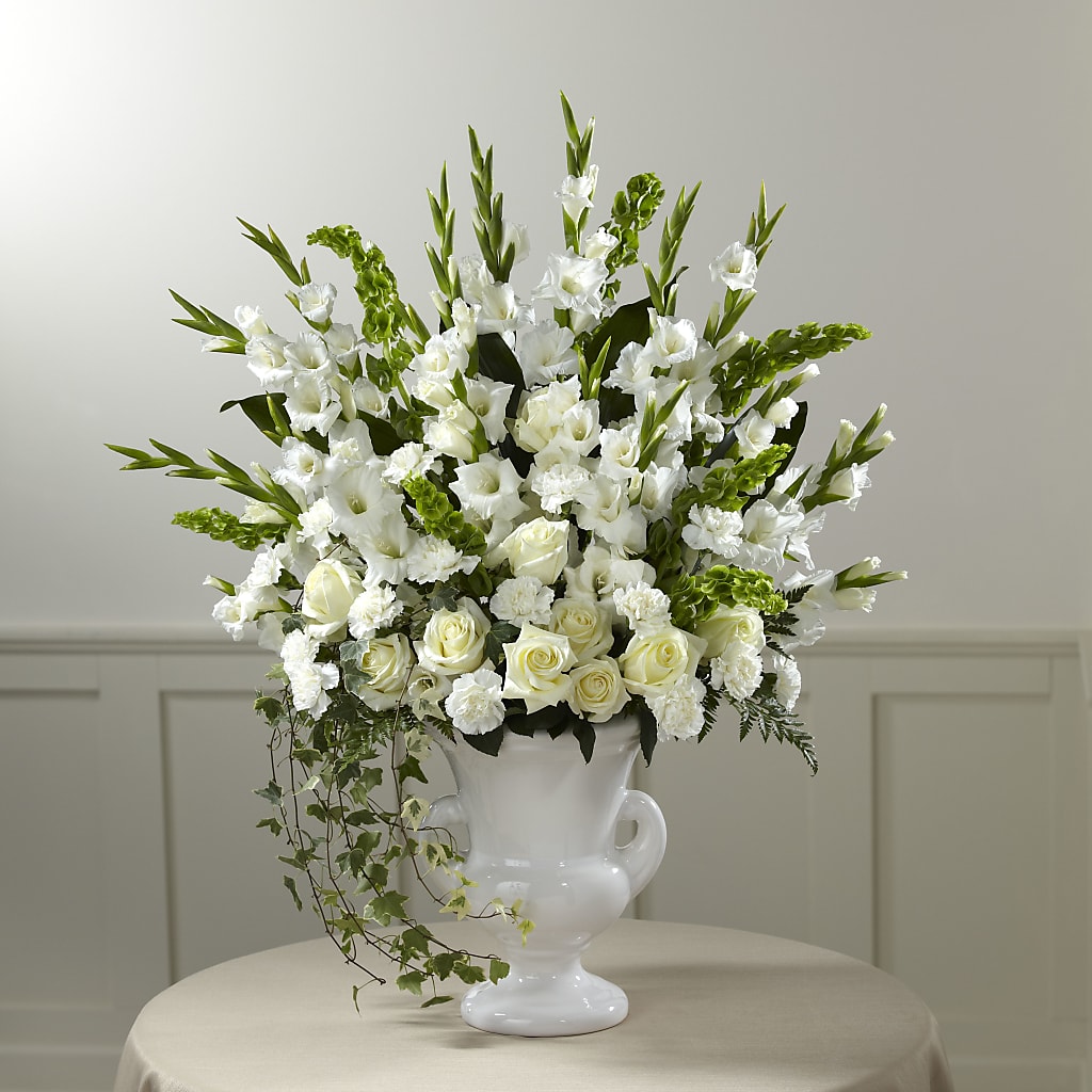 Fond Reflections Arrangement – Flowerama #186, Oklahoma City OK