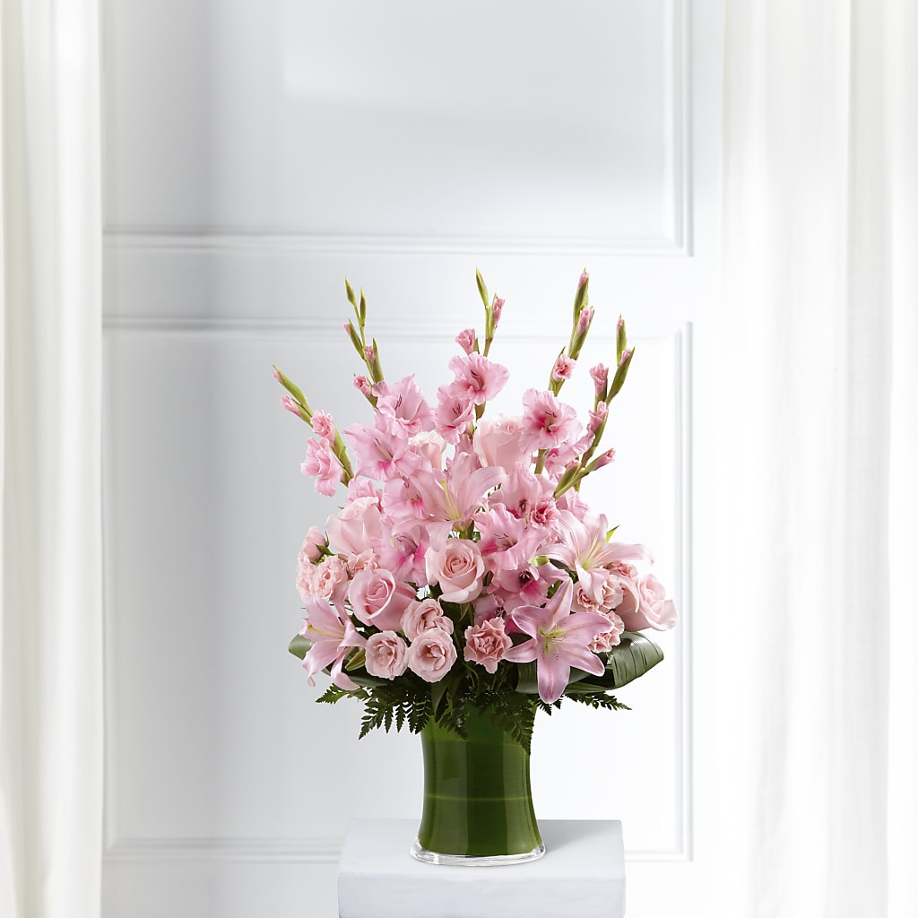 Lovely Tribute Bouquet – Flowerama #186, Oklahoma City OK