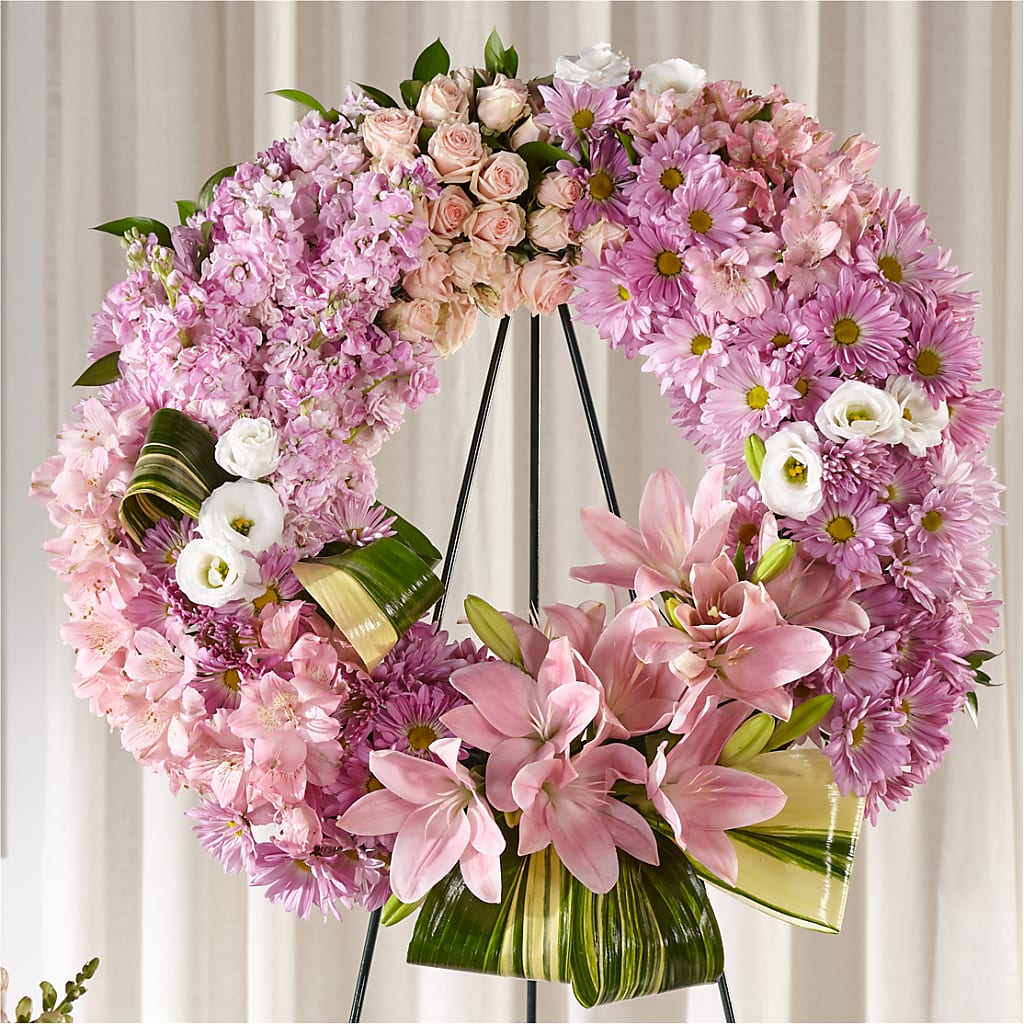 Gift of Warmth Wreath – Flowerama #186, Oklahoma City OK