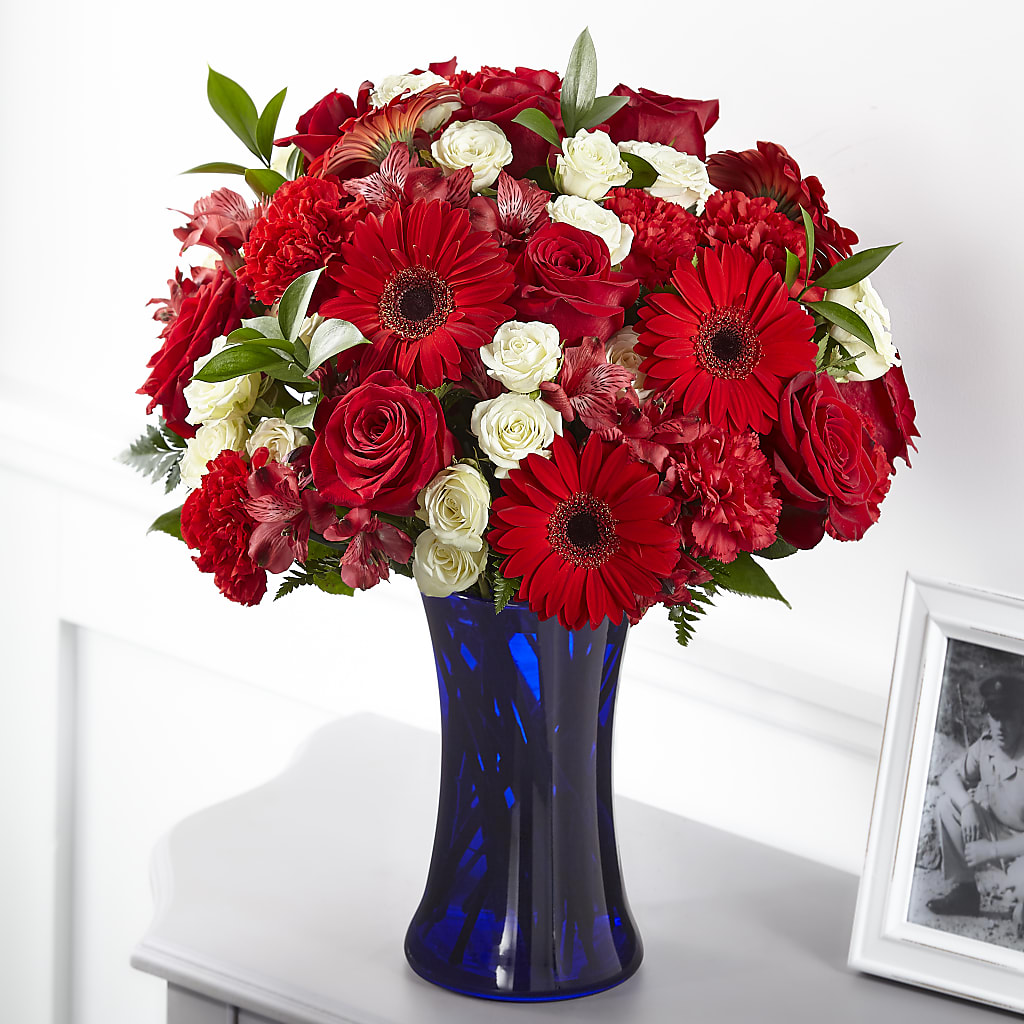 Hearts Embrace Bouquet – Flowerama #186, Oklahoma City OK