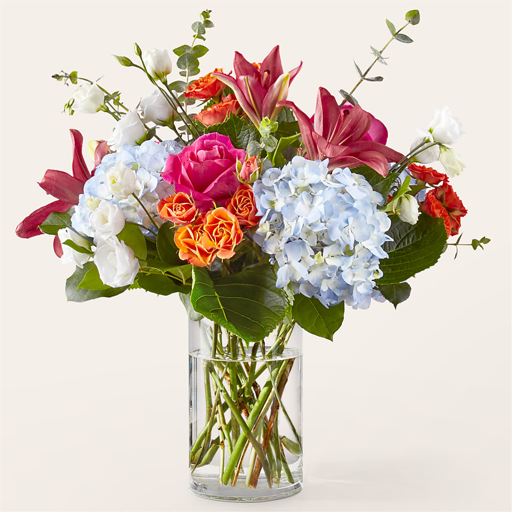 Awestruck Luxury Bouquet – Flowerama #186, Oklahoma City OK