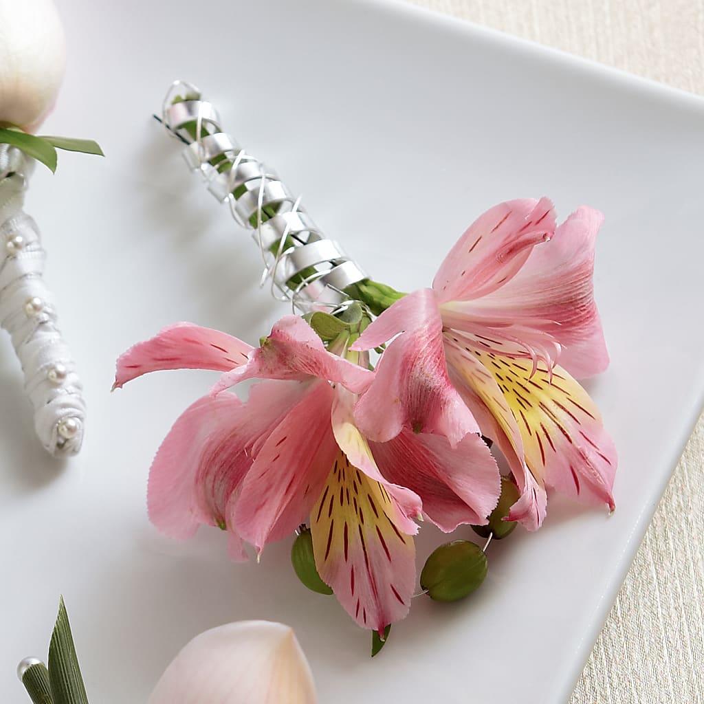 Pink Peruvian Lily Boutonniere – Flowerama #186, Oklahoma City OK
