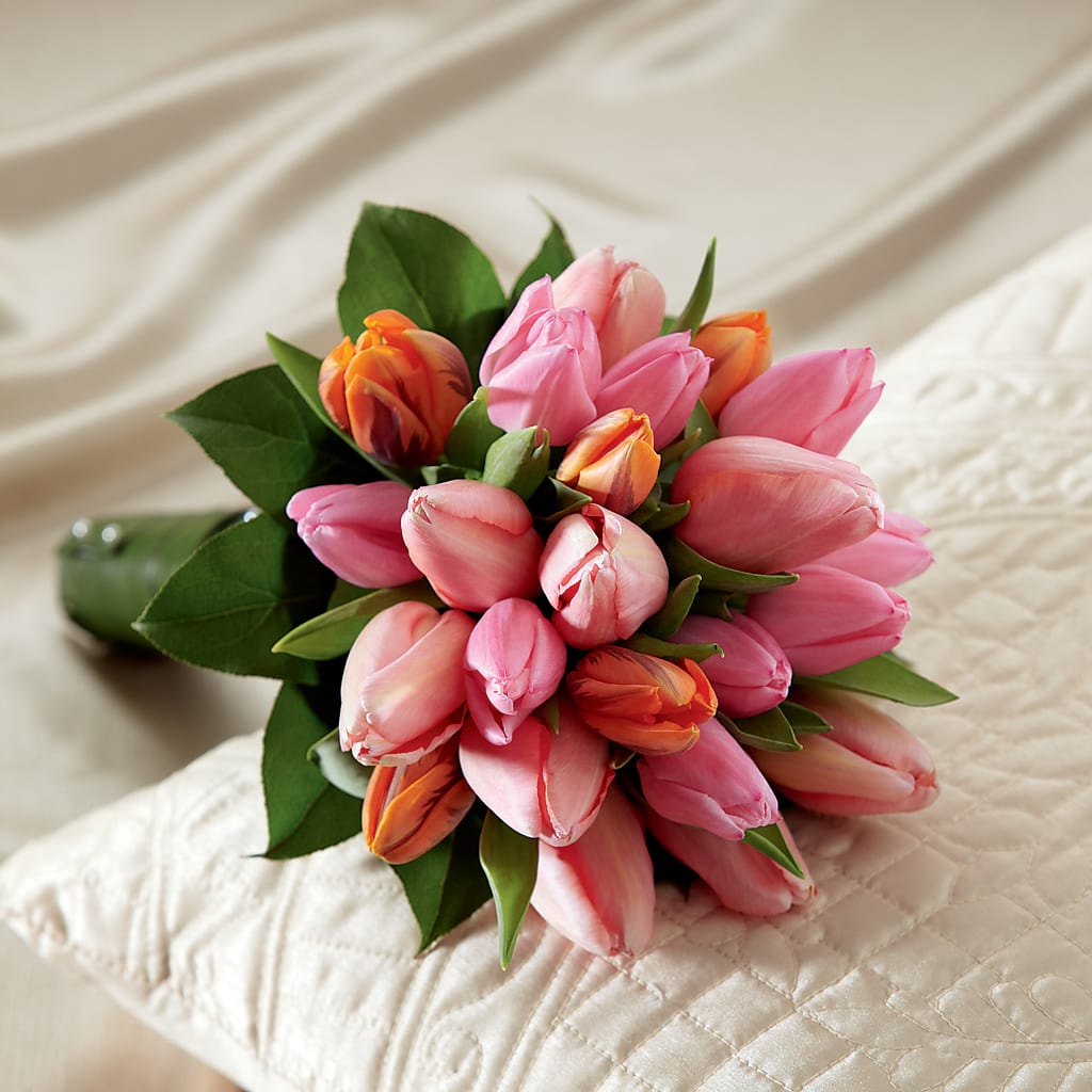 Embraceable Bouquet – Flowerama #186, Oklahoma City OK