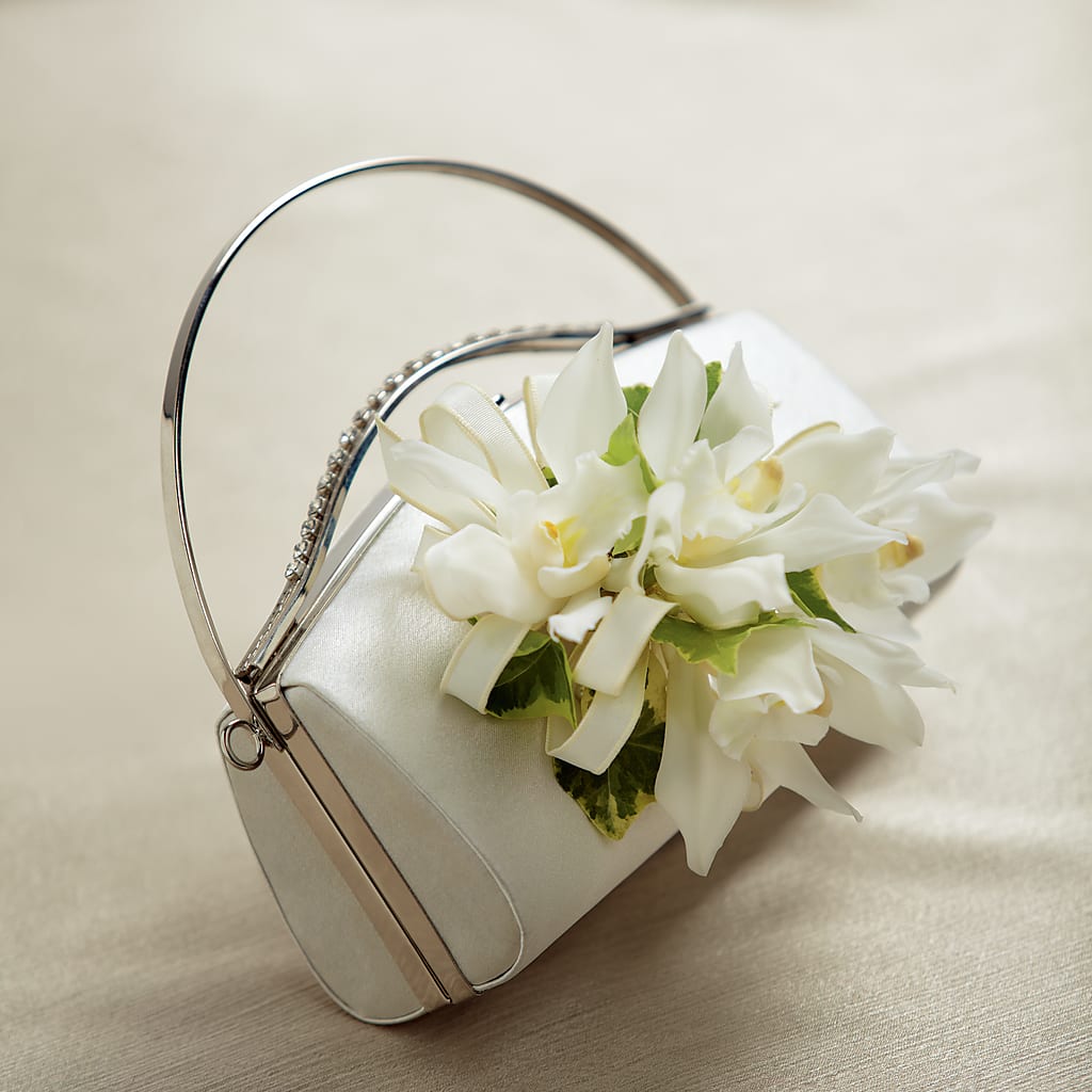 White Purse Decor – Flowerama #186, Oklahoma City OK