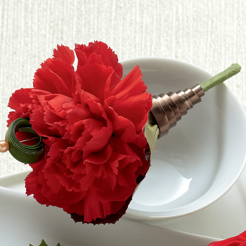 Red Carnation Boutonniere – Flowerama #186, Oklahoma City OK