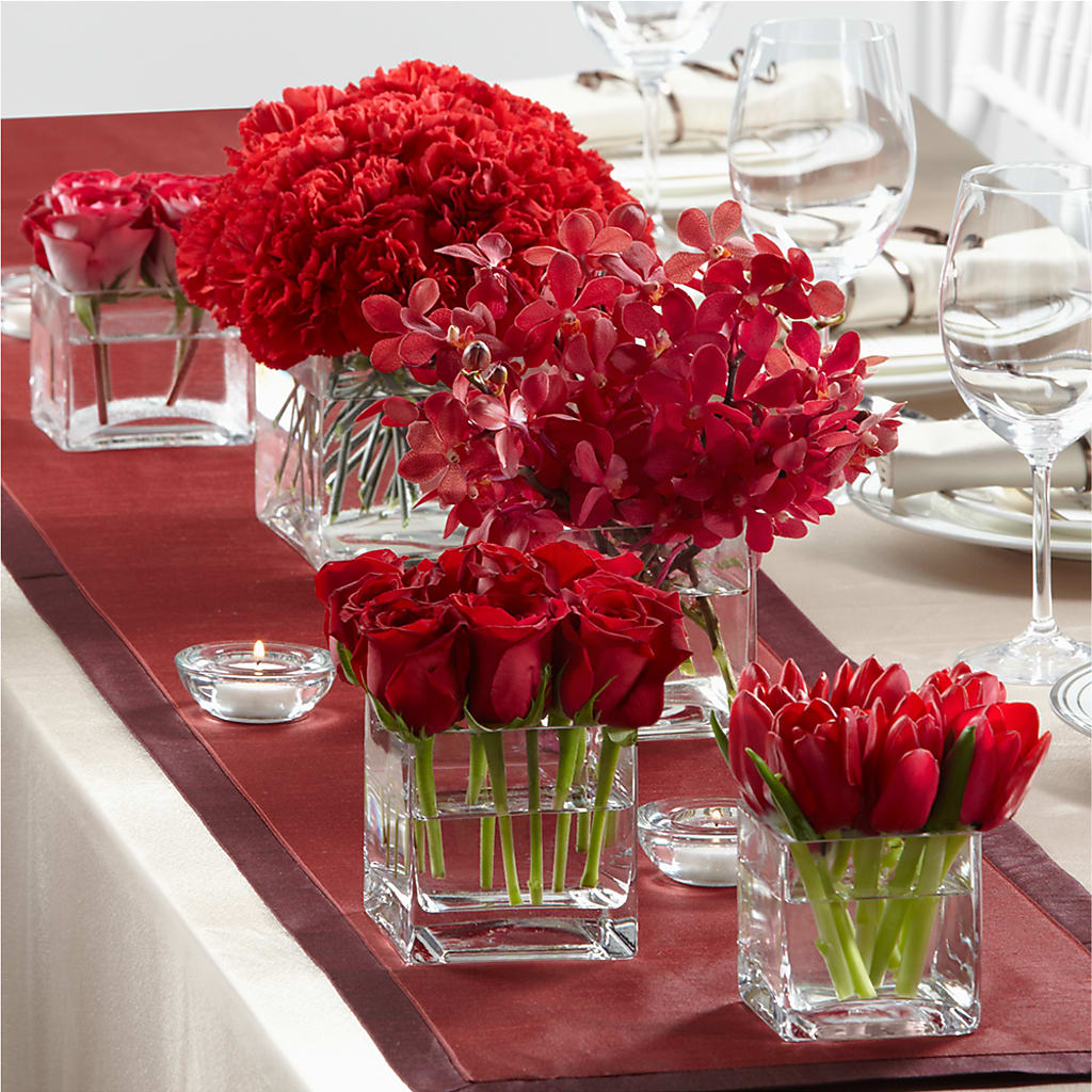 Modern Grace Centerpiece – Flowerama #186, Oklahoma City OK