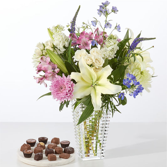 Winter Celebration Bouquet –  Flowerama #186, Oklahoma City OK
