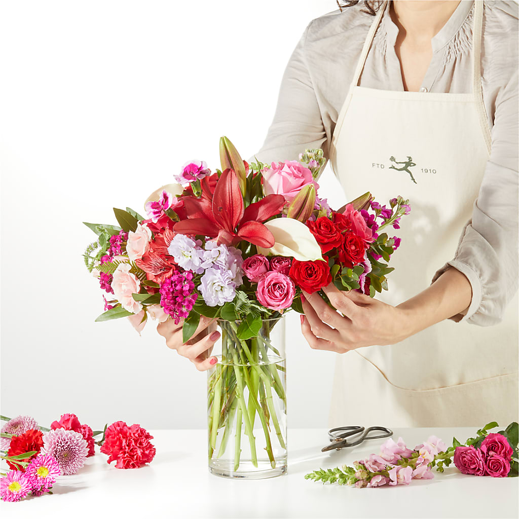 Swooning Over You - A Luxury Florist Original –  Flowerama #186, Oklahoma City OK