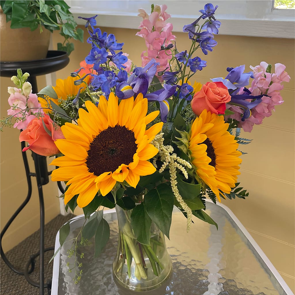 Rays of Life Bouquet –  Flowerama #186, Oklahoma City OK