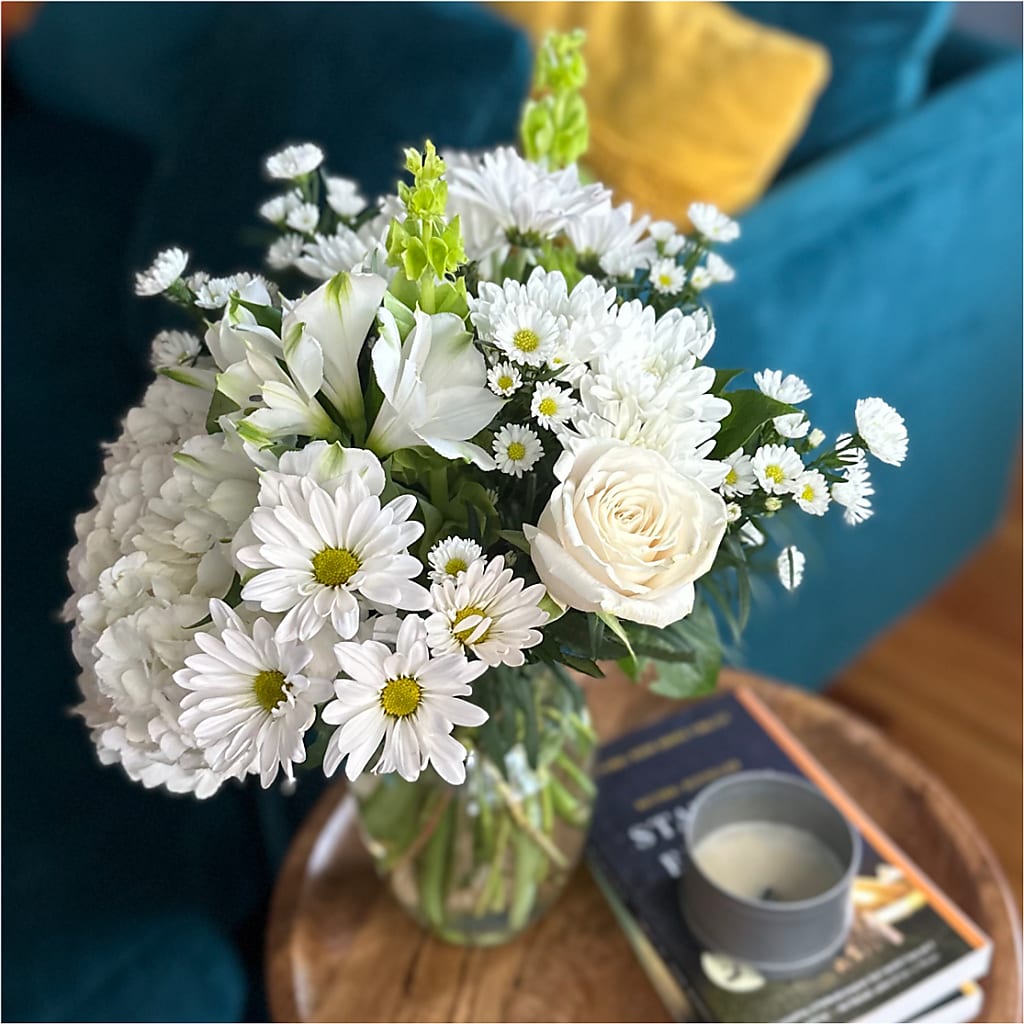 Classic Ivory – A Florist Original –  Flowerama #186, Oklahoma City OK