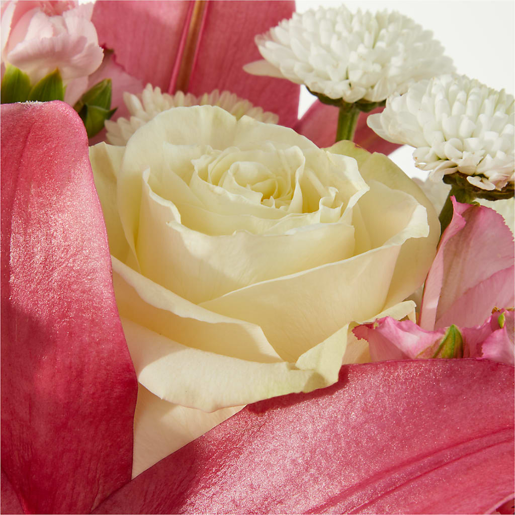 Piece of Cake Bouquet –  Flowerama #186, Oklahoma City OK