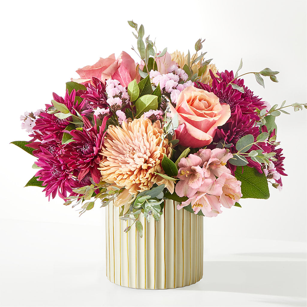 Berry Cobbler Bouquet with Ivory Vase –  Flowerama #186, Oklahoma City OK
