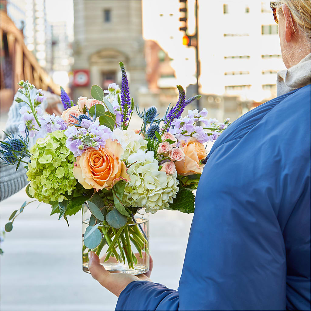 Porch Swing Bouquet –  Flowerama #186, Oklahoma City OK