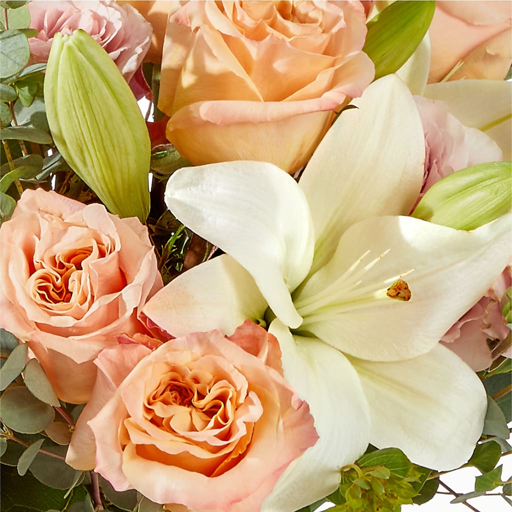 Grapefruit Splash Bouquet –  Flowerama #186, Oklahoma City OK