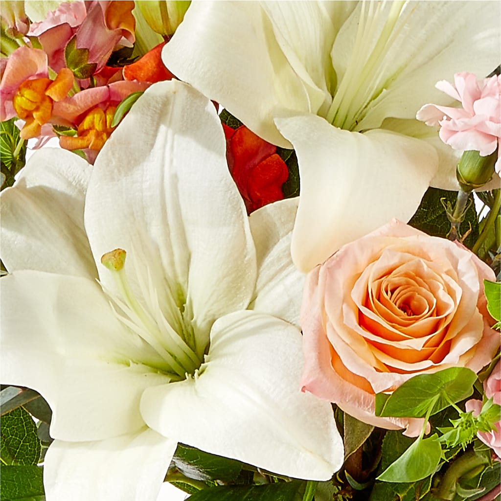 Grapefruit Splash Bouquet –  Flowerama #186, Oklahoma City OK