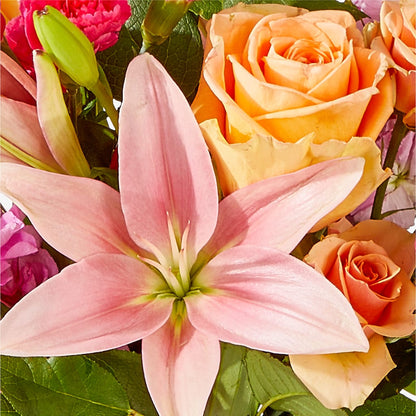 Bisous Bouquet –  Flowerama #186, Oklahoma City OK
