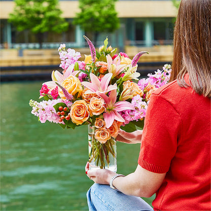 Bisous Bouquet –  Flowerama #186, Oklahoma City OK