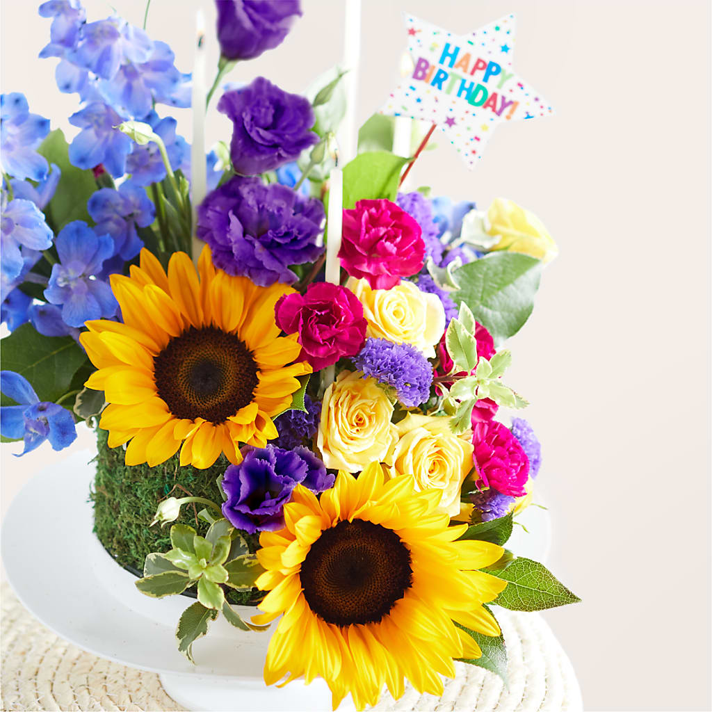Star of the Day Floral Cake –  Flowerama #186, Oklahoma City OK